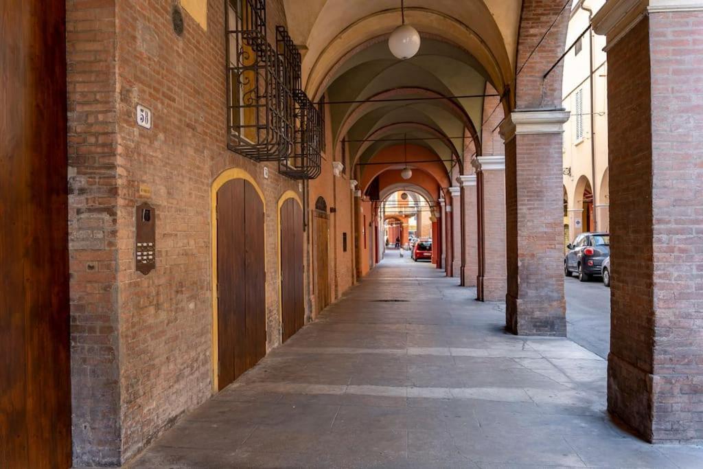 Via Emilia Centro - Stupendo Appartamento A Modena Luaran gambar